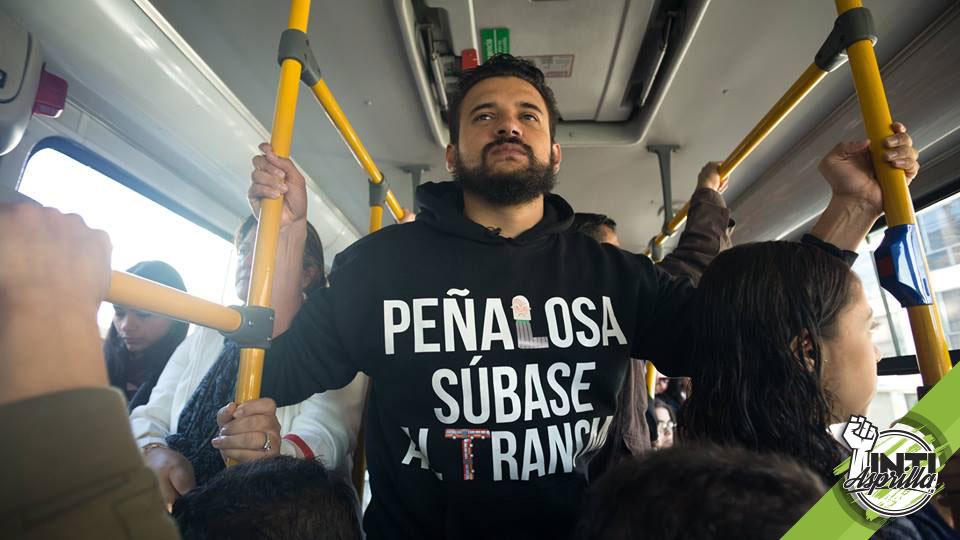 Peñalosa no sabe lo que es padecer a diario su nefasto sistema de buses de TransMilenio por la sencilla razón de que nunca lo usa.  